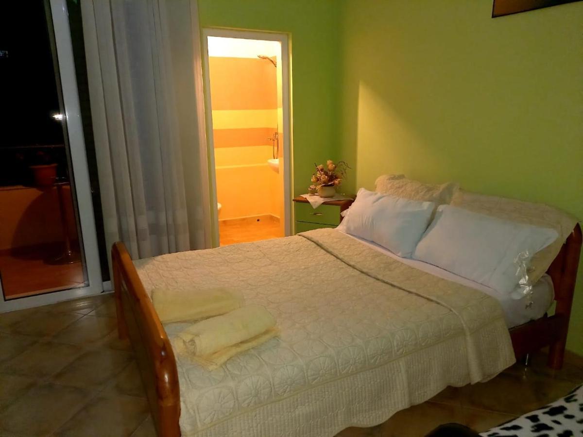 ManthoGuestHouse Gjirokastër Extérieur photo