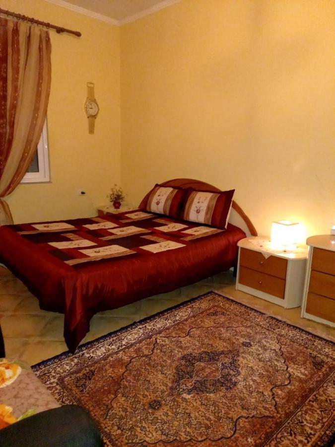 ManthoGuestHouse Gjirokastër Extérieur photo